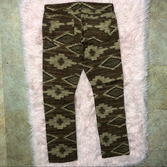 Ralph Lauren Aztec Pants Size 10 slimming straight - Picture 11 of 11